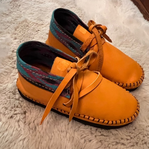 Handmade Leather Moccasins Size 11 5y - Picture 5 of 5